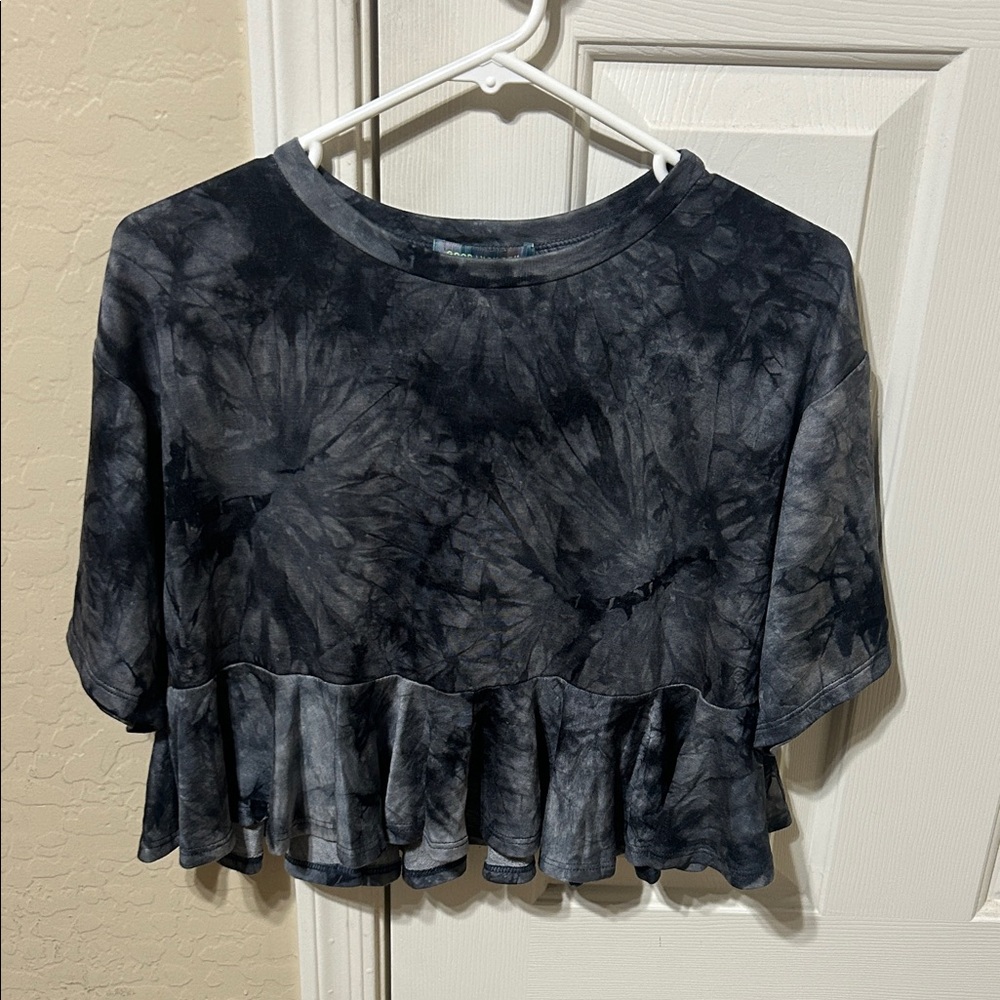 Good Luck Gem Black Tie-Dye Peplum Top